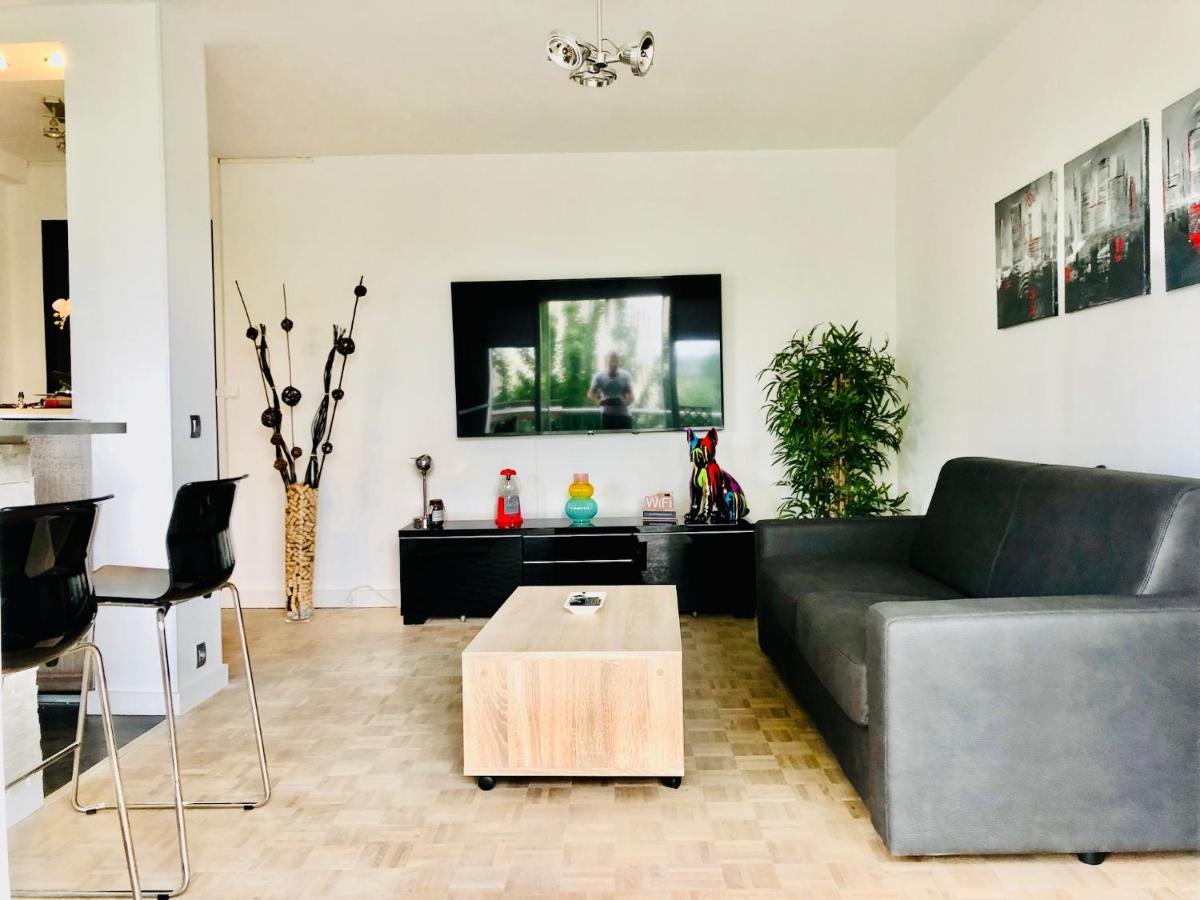 Ferienwohnung Valentin In Caen Exterior foto